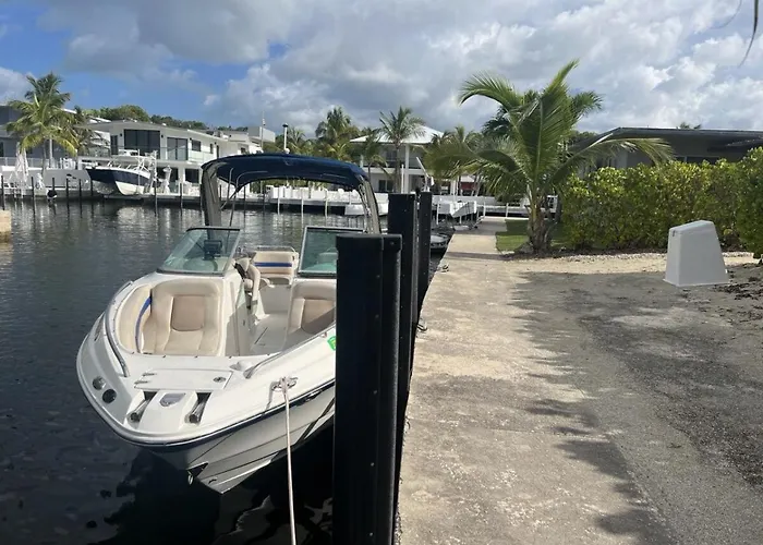 Waterfront Cabana 5 Key Largo
